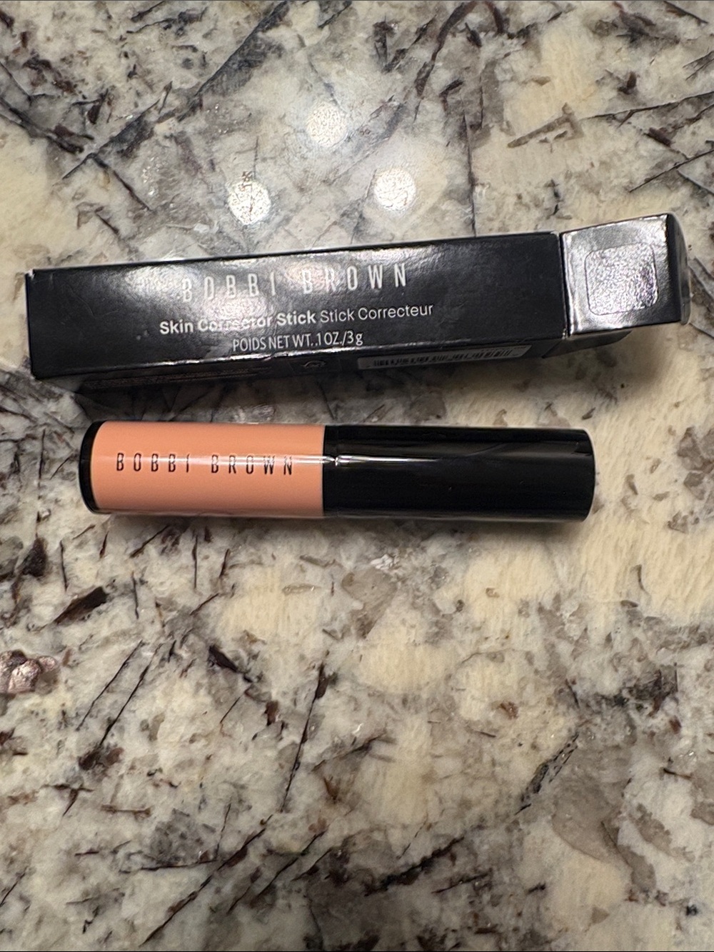 Bobbi Brown Bisque Skin Corrector Stick - Picture 4 of 4